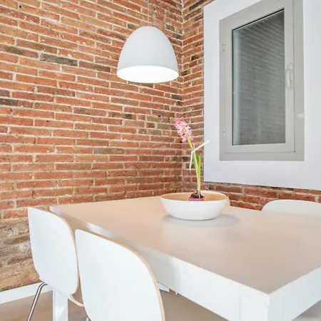 Apartmanhotel Bcnstop Sant Pau 4*