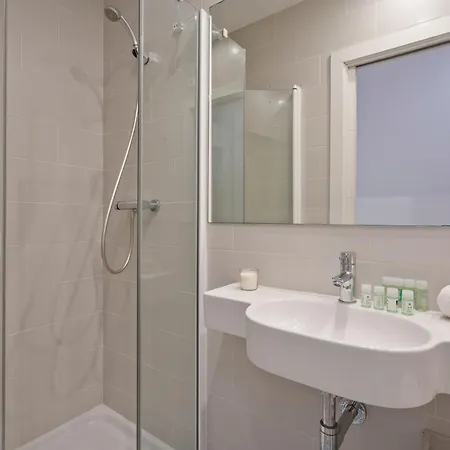 Bcnstop Sant Pau Apartmanhotel Barcelona